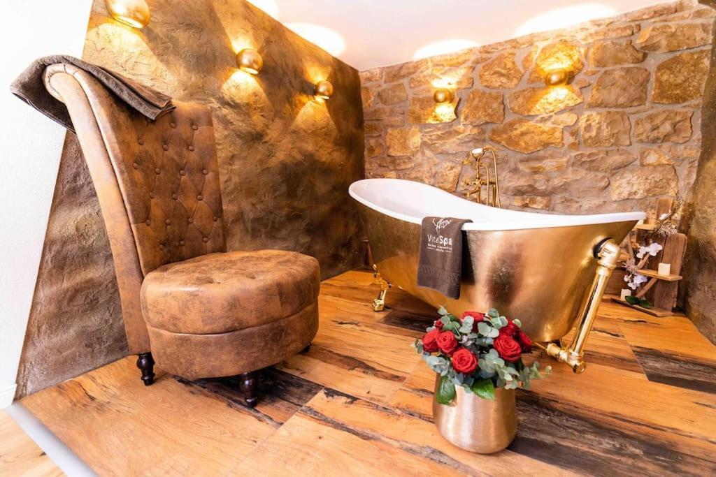 Chalet Vitaspa - Whirlpool & Sauna Privatspa Пеґніц Екстер'єр фото