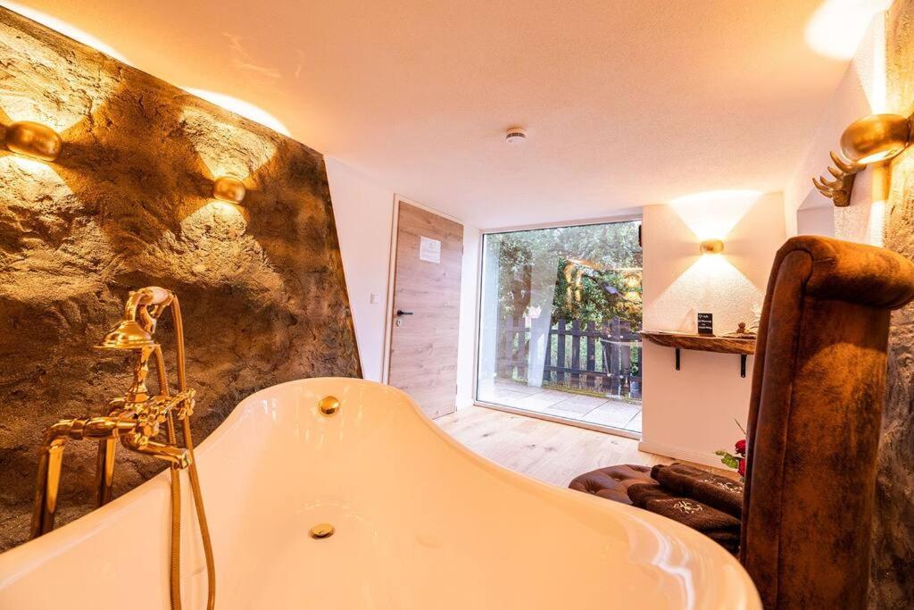 Chalet Vitaspa - Whirlpool & Sauna Privatspa Пеґніц Екстер'єр фото