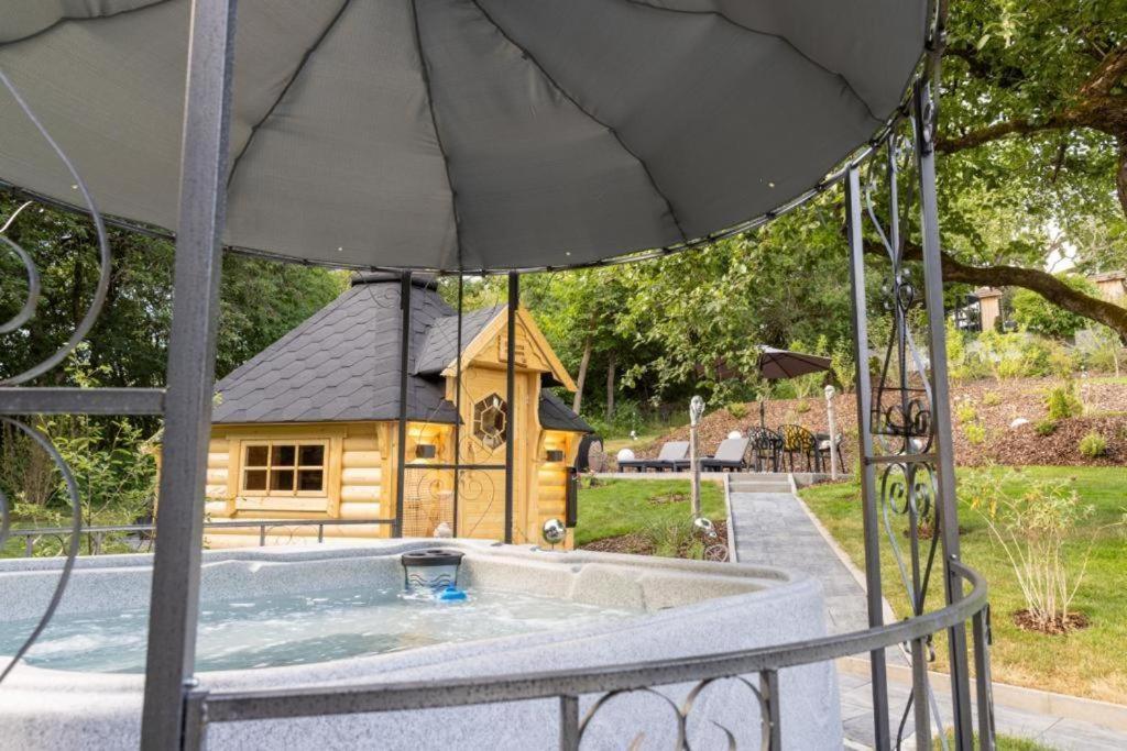 Chalet Vitaspa - Whirlpool & Sauna Privatspa Пеґніц Екстер'єр фото